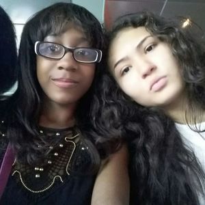 Meet your Posher, Dana